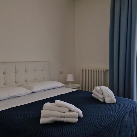 Orlando Rooms คาตาเนีย ภายนอก รูปภาพ