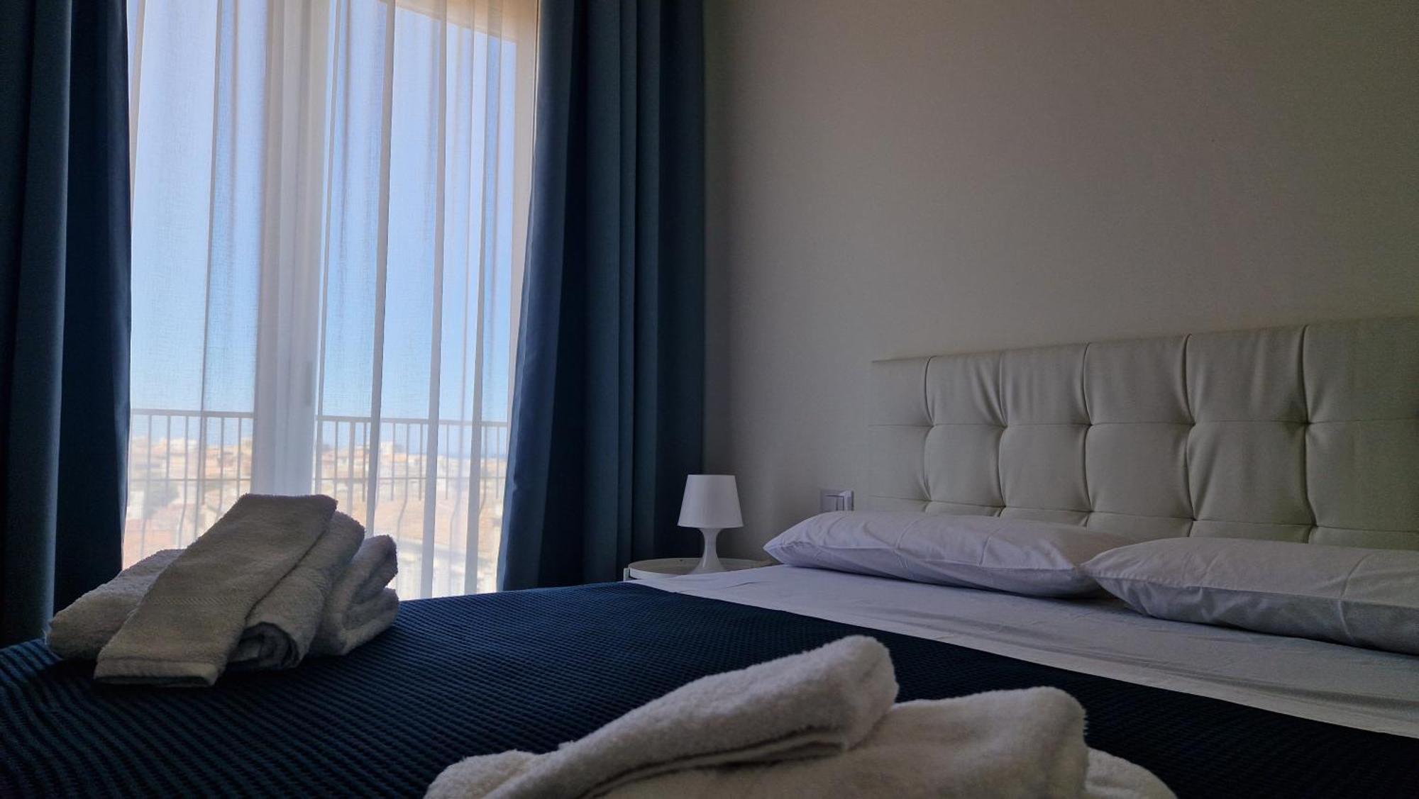 Orlando Rooms คาตาเนีย ภายนอก รูปภาพ